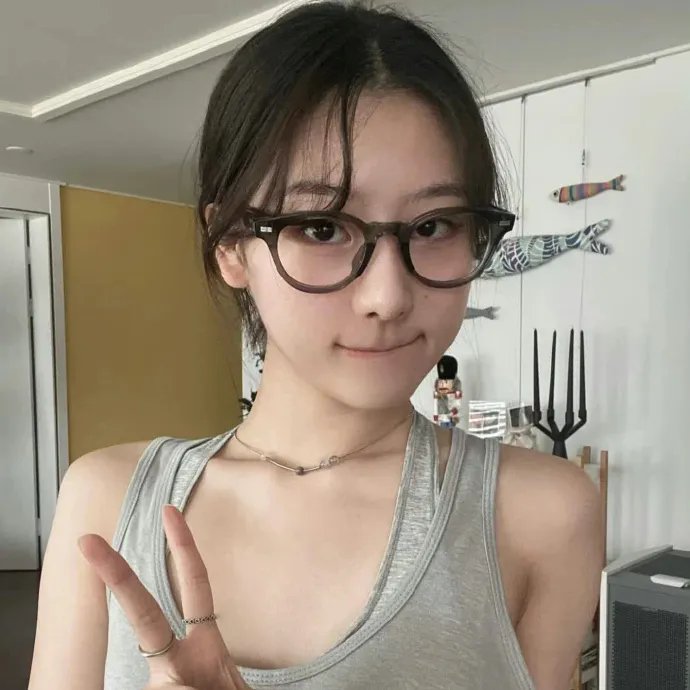 屋中异蛛